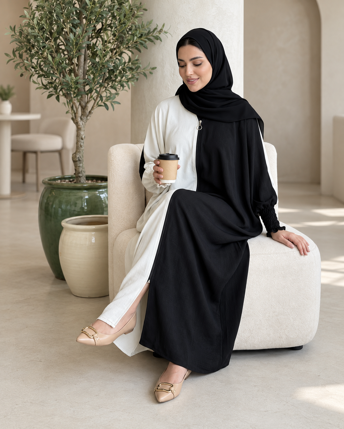 Dual Colour Kaftan Abaya with Zipper Front & Gathered Sleeves